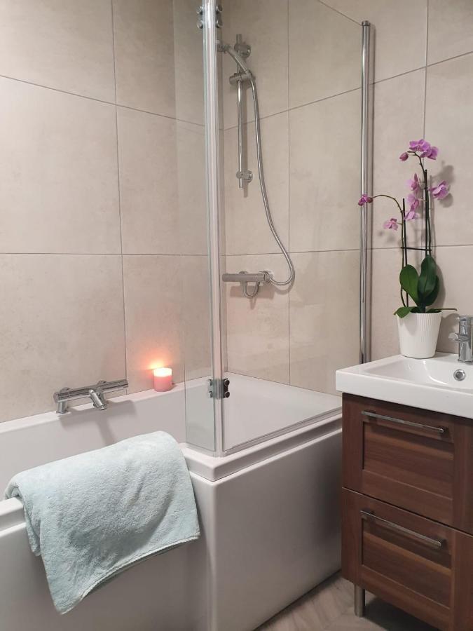 The Plaza Suites High St Bangor Esterno foto